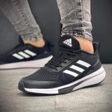 AdidasEQ21RunCloudWhiteCoreBlack_3.jpg