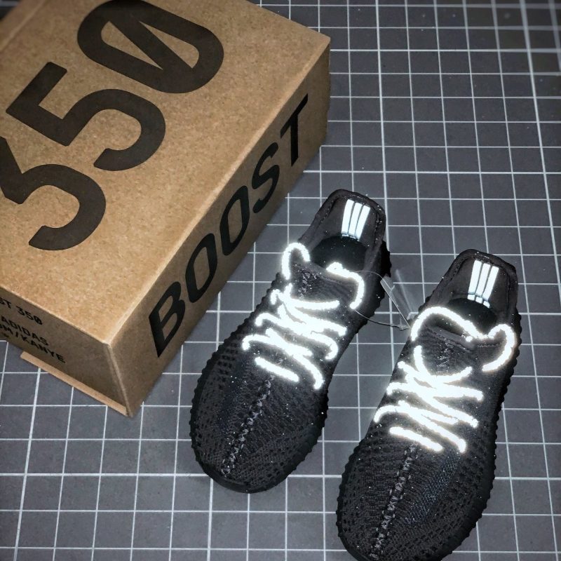 AdidasYeezy350V2BlackAngel_5.jpg