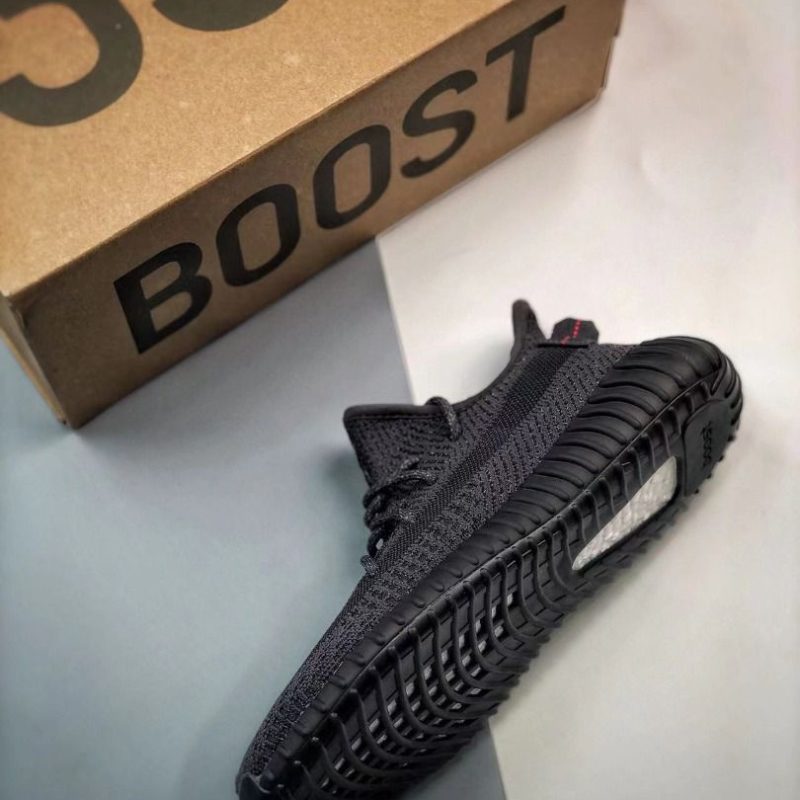 AdidasYeezy350V2Black_4.jpg