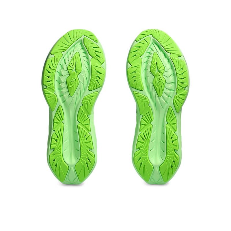 AsicsNovablast4IlluminateGreen_2.jpg
