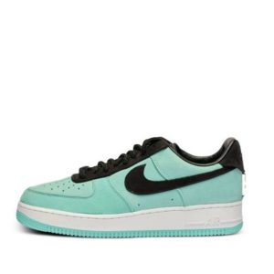 Nike Air Force 1 x Tiffany & Co. Friends & Family