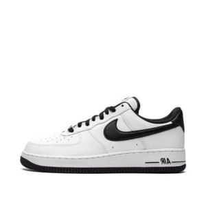Nike Air Force 1 White & Black