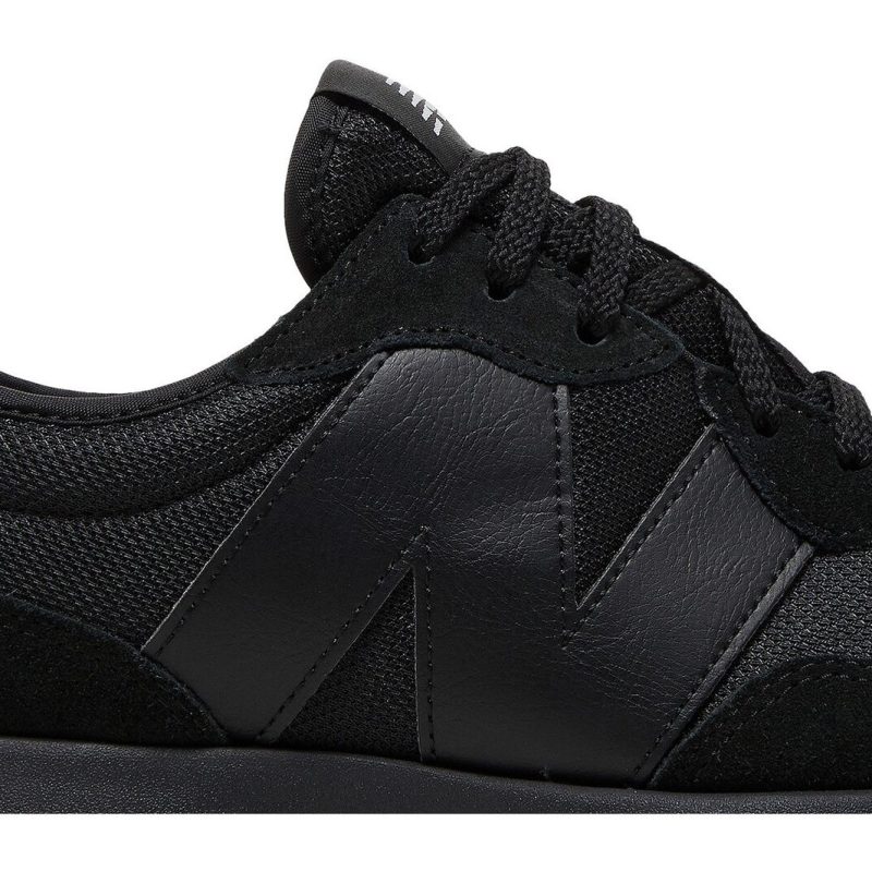NewBalance327TripleBlack_1.jpg