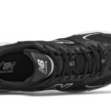 NewBalance530BlackWhite_3.jpg