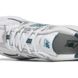 NewBalance530WhiteSilverMetallic_3.jpg
