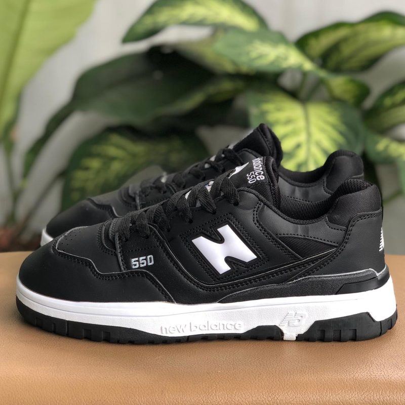 NewBalance550BlackWhite_5.jpg
