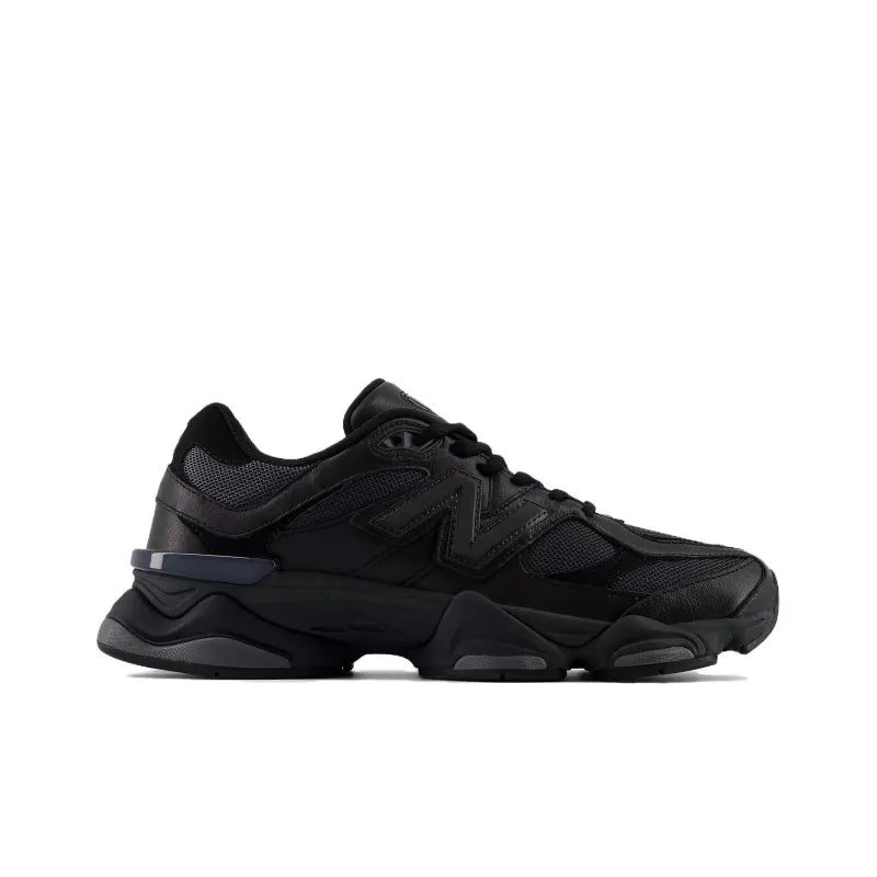 NewBalance9060TripleBlackLeather_2.jpg