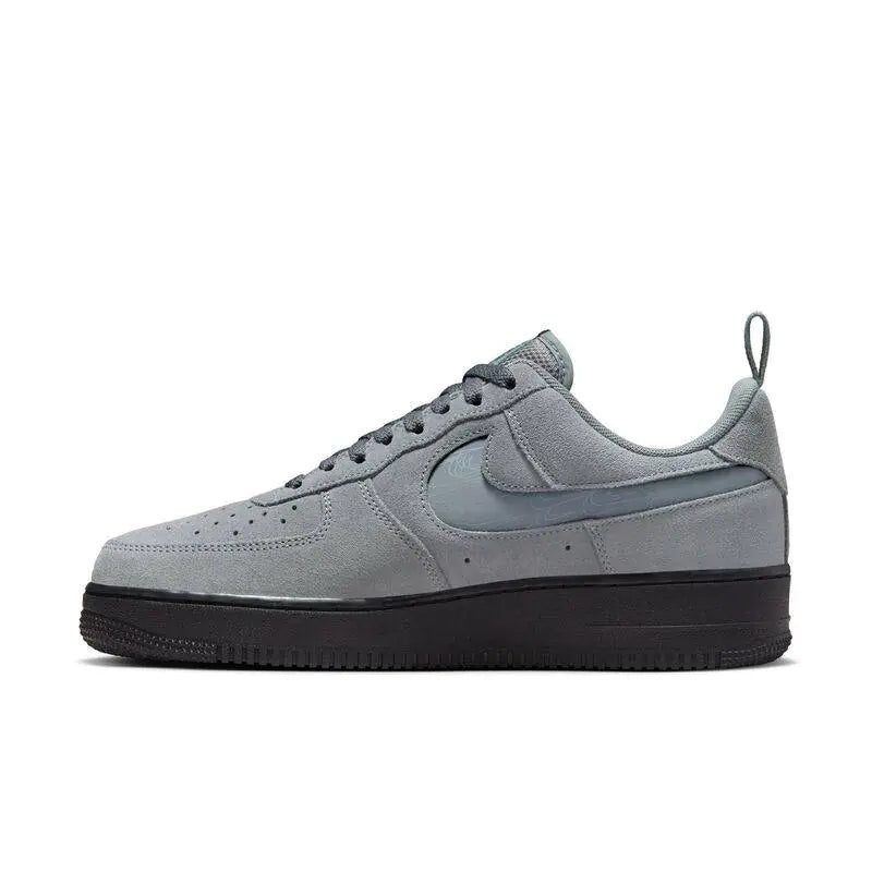 NikeAIRFORCE1_07LV8ReflectiveSwoosh_3_301ca660-fe80-48d0-bad7-1ab157f42551.jpg