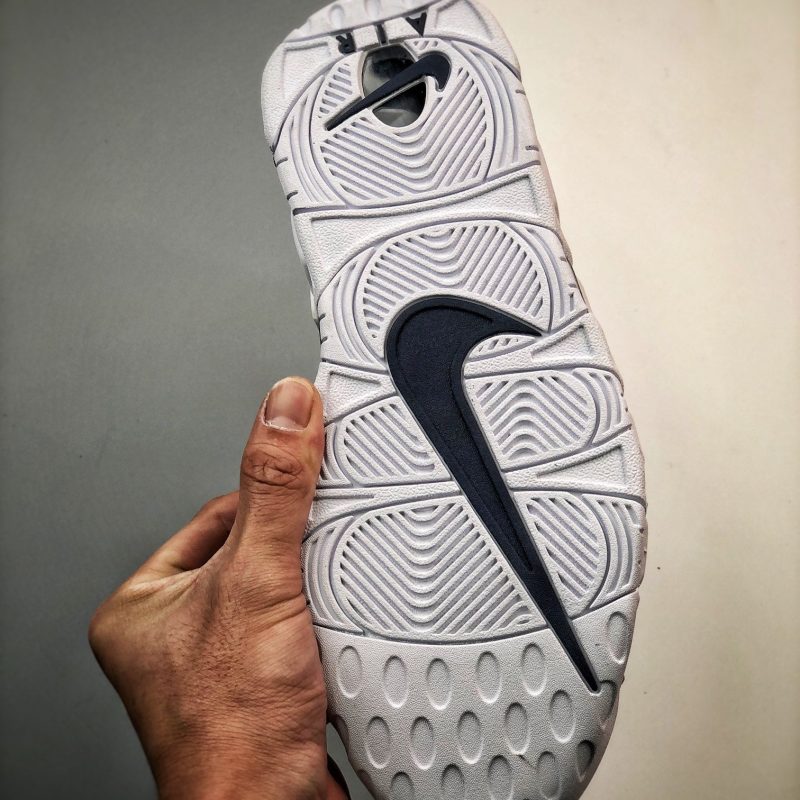 NikeAirMoreUptempoWhiteNavy_6.jpg