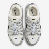 NikeP-6000SummitWhiteMetallicSilver_8.jpg