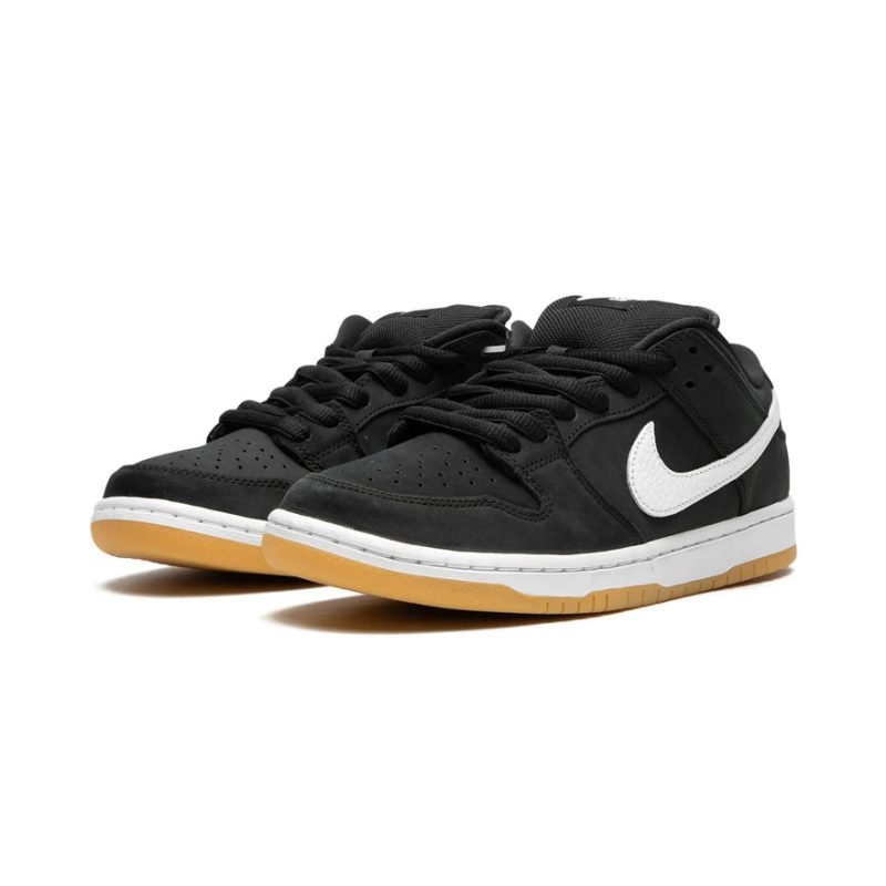 NikeSBDunkLowProBlackGum_5.jpg