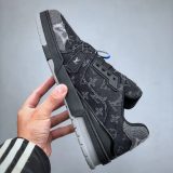 LouisVuittonTrainerBlackGreyDenimMonogram_7.jpg
