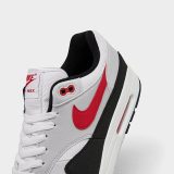 NikeAirMax1ChilliRed2_3.jpg