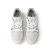 louis-vuitton-lv-trainers-BM9U7PMI01_PM1_Interior_view.png